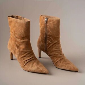 Dolce Vita Fernley Pecan Suede Heeled Boots
